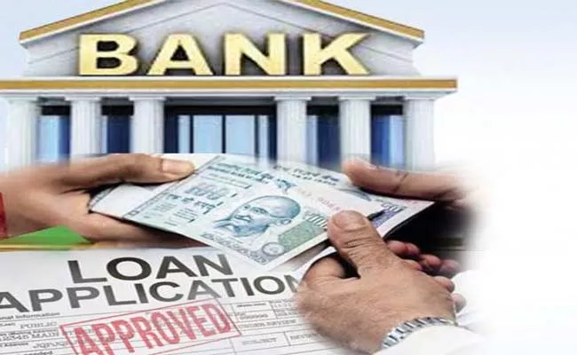 Bank Loans Waived Lakhs Of Crores For Billionaires - Sakshi