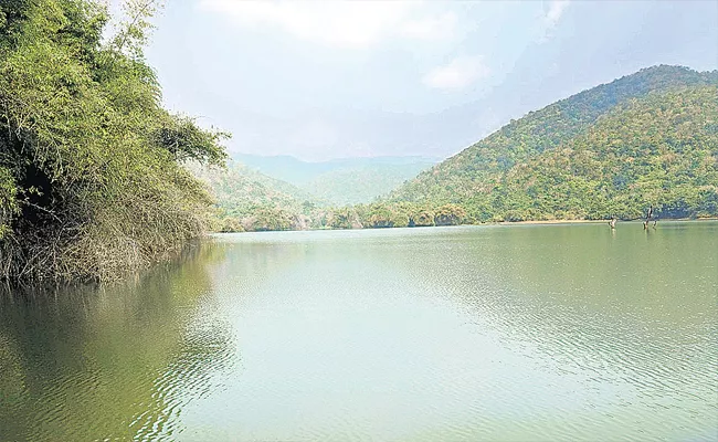 Tourism Place In khammam Puli Gundalan Project Waterfalls - Sakshi