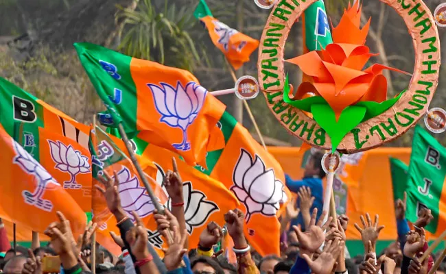 Telangana Politics: BJPs Special Focus On Palamuru Town - Sakshi