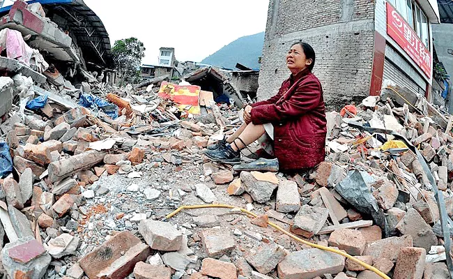 China Earthquake 46 People Dead Many Injured - Sakshi