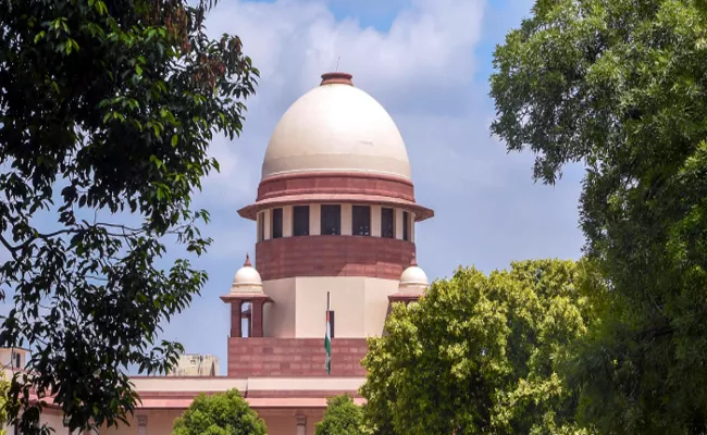 Justices Chandrachud, Nazeer object to circulation of SC judges names for appointment - Sakshi