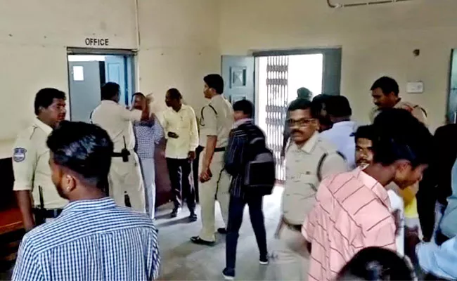 Nagarkurnool Degree Student Myna Dies Blames Ragging - Sakshi
