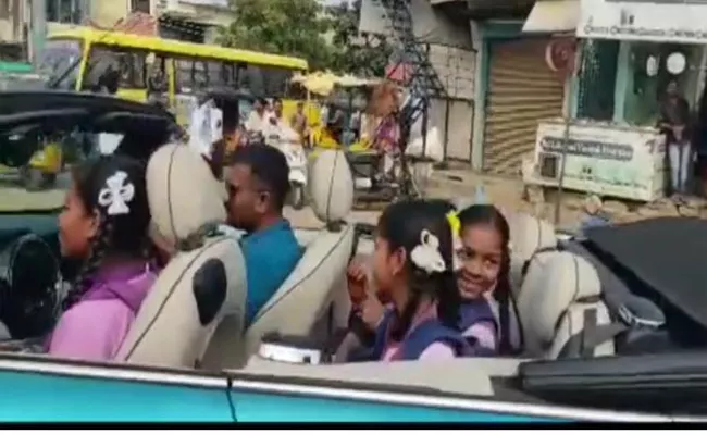 Dharmavaram MLA Kethi Reddy dropped students at school in his own vehicle - Sakshi