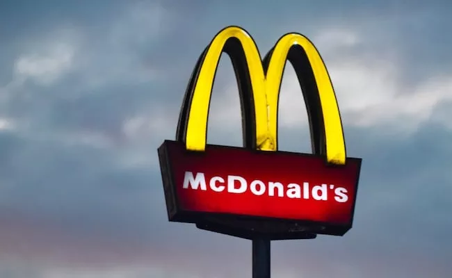 Mcdonald Reportedly Begun To Accept Bitcoin And Asset Backed Stablecoin - Sakshi