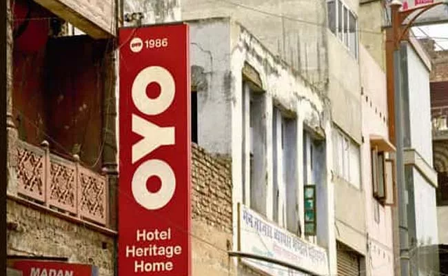 hotel chain Oyo profits in first quarter aheard of ipo - Sakshi