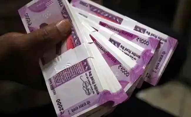 No new Rs 2000 notes printed from 2019 to 2022 says RTI reply - Sakshi