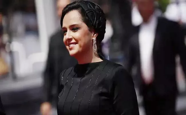 Iran Arrests Actor Of Oscar Winning Movie Over Anti Hijab Protests - Sakshi
