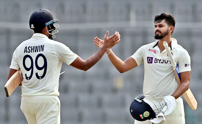 Ashwin-Shreyas Iyer Was-2nd Highest-8th Wicket Stand India 4th innings - Sakshi