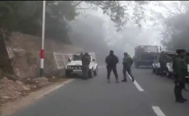 3 Terrorists Killed In encounter With security forces in Jammu kashmir Sidhra - Sakshi