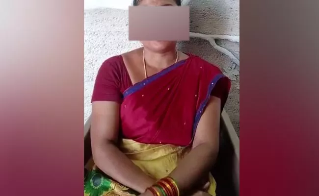 Plan To Kill Wife Due To Extramarital Affair In West Godavari District - Sakshi