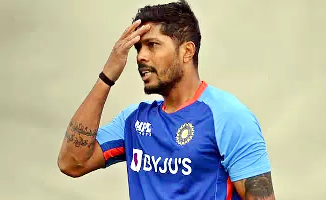 Umesh Yadav Cheated For Rs 44 Lakhs By His Friend Turned Manager - Sakshi