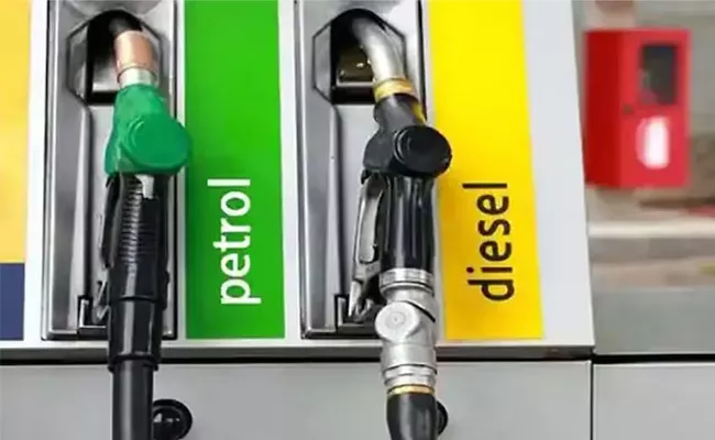 Madhya Pradesh Petrol Bunk 57 Litre Bill For 50 Litre Tank Size - Sakshi
