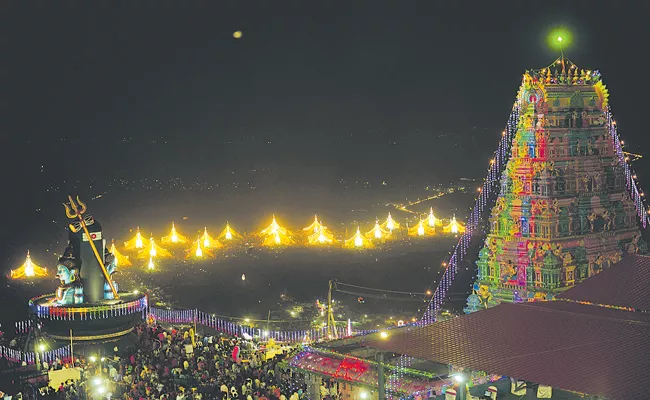 Maha Shivaratri Celebrations All Over Lord Shiva Temples - Sakshi