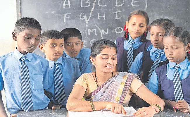 Telangana Budget 2023: Rs 19, 093 Crores Allocated For Education - Sakshi