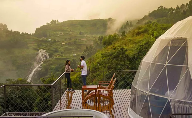 Munar bubble Glamping video Anand Mahindra says world most exotic holiday  - Sakshi