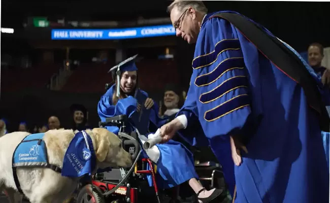 US Students Service Dog Receives Honorary Diploma Goes Viral - Sakshi