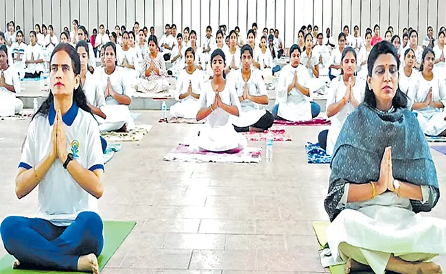 High officials participated in Yoga Day in many places - Sakshi