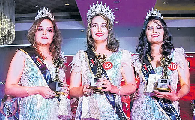 MRS India Empress Of The NationConfidence Won As Prize - Sakshi