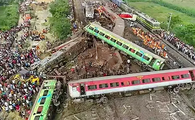 Odisha Rail Accident: Helpline Numbers For Telugu Passengers - Sakshi