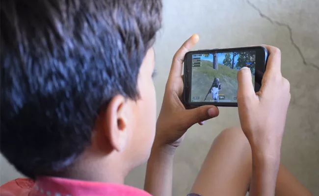 Rajasthan Boy Mental Health Disturbed Over Addict To Online Games - Sakshi