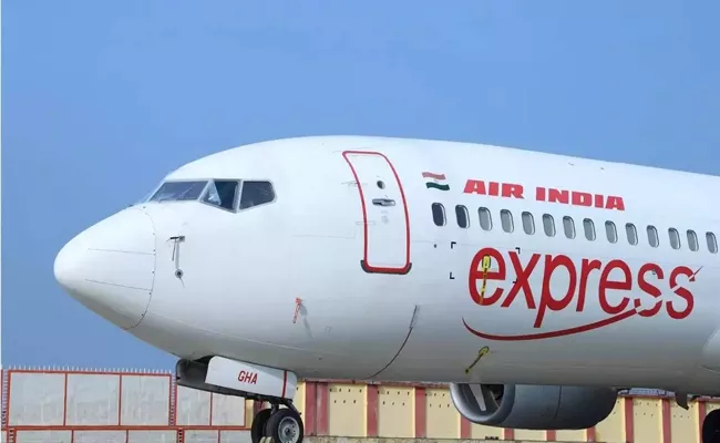 Air India express plane makes emergency landing at Trivandrum airport - Sakshi