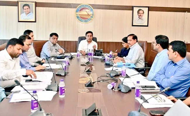 Minister KT Review Meeting On Airport Metro Construction Works - Sakshi