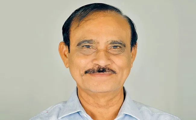 Telugu Writer Penugonda Lakshminarayana Elected As National President Of Aipwa - Sakshi