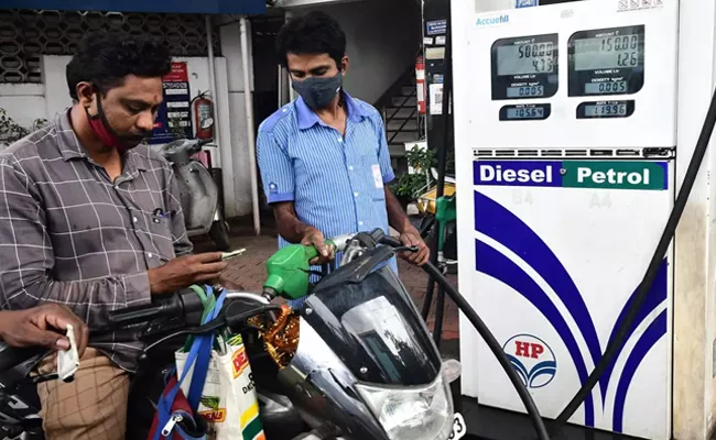 Petrol sales in India surge in September - Sakshi