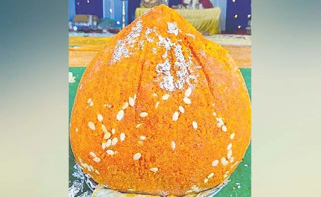 The demand for Ganesh Laddu is increasing every year - Sakshi