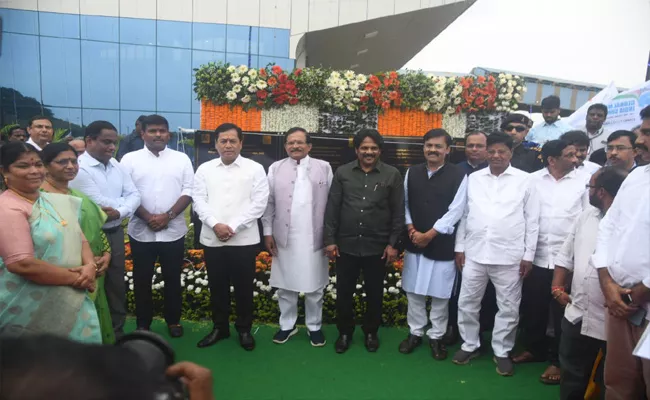 Union Minister Sonowal Inaugurate Vizag Cruise Terminal - Sakshi