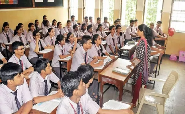 Teachers Day 5 Peoples Teaching Poor Children for Free - Sakshi