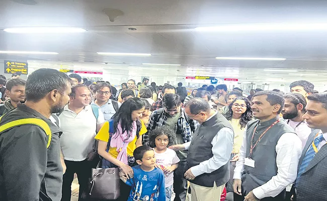 Another 235 Indians Brought Back From War-Torn Israel - Sakshi