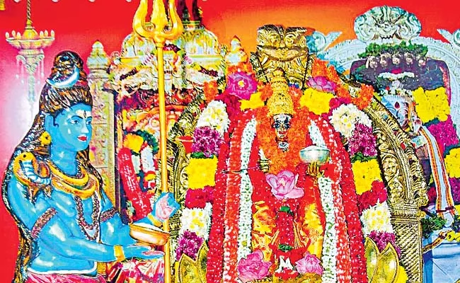 Dussehra celebrations in Vijayawada - Sakshi