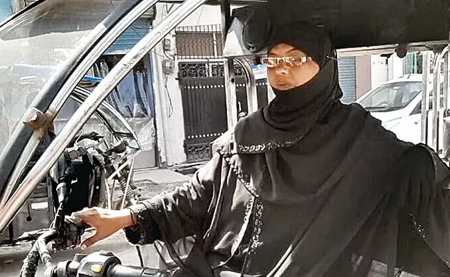 Inspirational Story Of Woman Who Drives Auto By Wearing Hijab - Sakshi