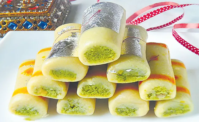 How To Make Cashew Pistachio Rolls Sweet - Sakshi