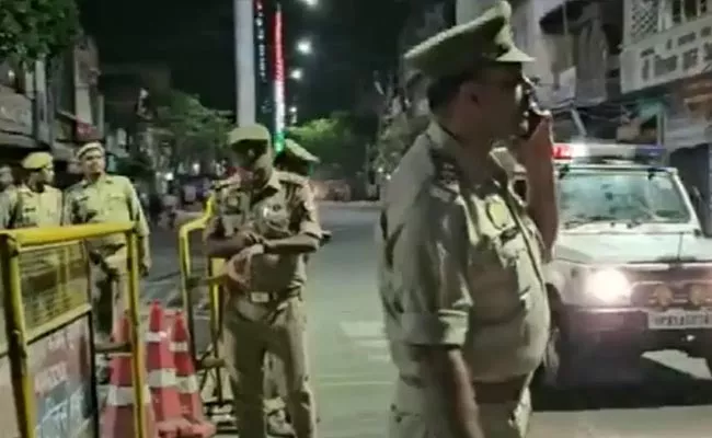 Woman Gang Raped In Agra Hotel - Sakshi