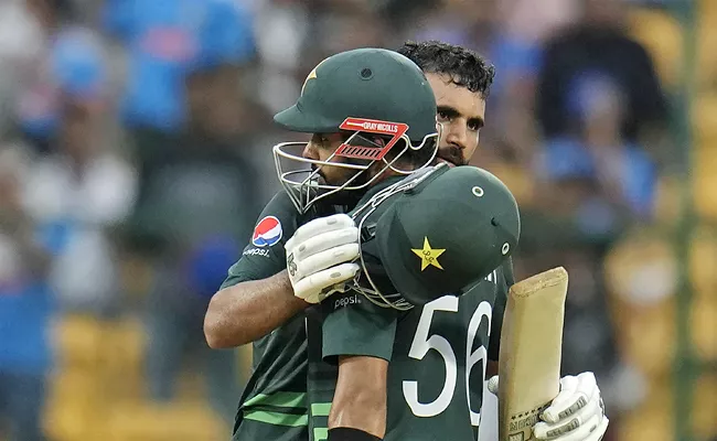 Pakistan defeat New Zealand by 21 runs via DLS method - Sakshi