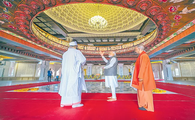Largest Meditation Centre: PM Narendra Modi inaugurates Swarved Temple in Varanasi - Sakshi