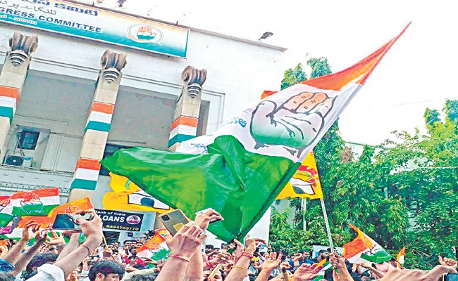 Congress Party To Change PCC Cheif In Telangana - Sakshi