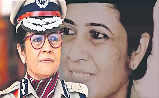 IPS Nina Singh to be first woman chief of Central Industrial Security Force - Sakshi