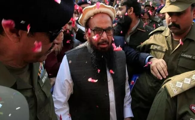Hafiz Saeed extradition: Pakistan says no bilateral deportation treaty exists with India - Sakshi