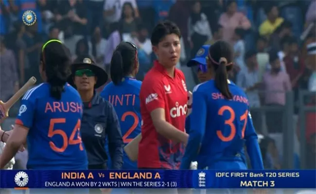 IND A VS ENG A Women, 3rd T20: England Beat India By 2 Wickets To Win Series By 2 1 - Sakshi