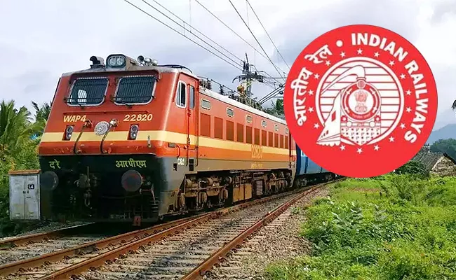 Thee Hundred Trains Cancelled Due To Michaung Cyclone  - Sakshi