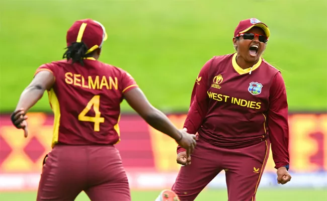 Four West Indies Women Cricketers Announces Retirement At A Time - Sakshi
