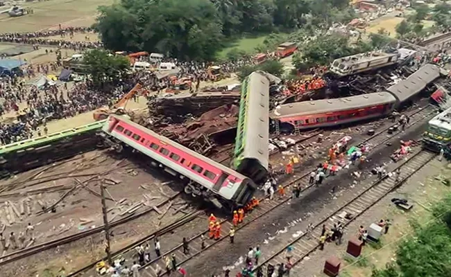 SC Seeks Details On Safety Measures To Prevent Train Accidents - Sakshi
