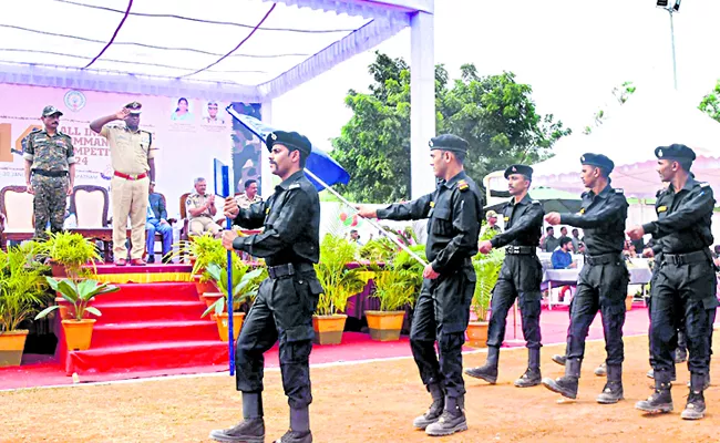 Police commando competition started in Visakhapatnam - Sakshi