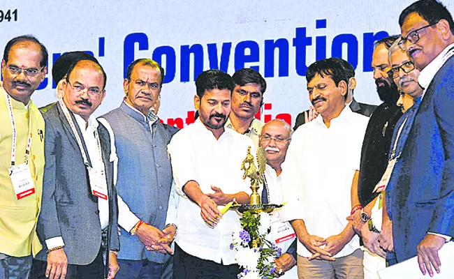 CM Revanth Reddy at 31st All India Builders Convention meeting - Sakshi