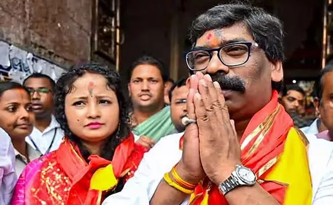 BJP: Hemant Soren Wife May Take Over As Jharkhand Chief Minister - Sakshi
