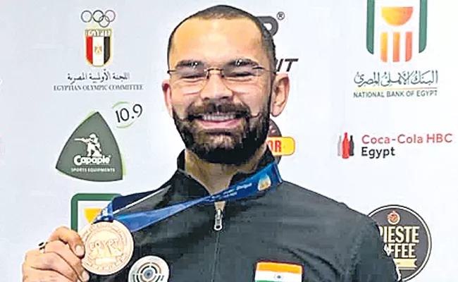 Shooting World Cup Tourney Akhil Sheoran Won Bronze Medal - Sakshi