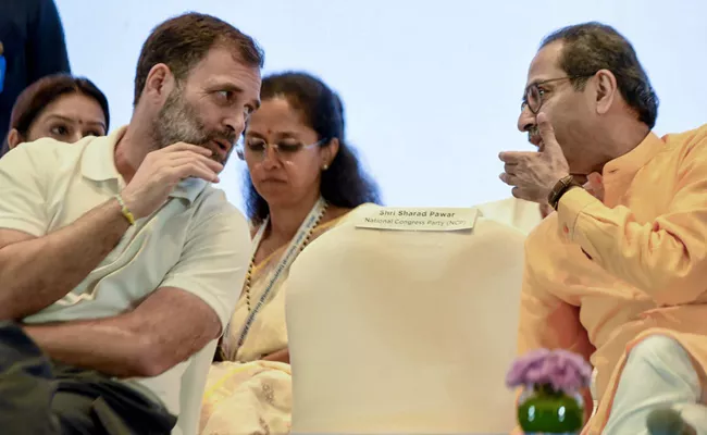 Rahul Gandhi Phone Call With Uddhav Thackeray Amid Seats Row - Sakshi